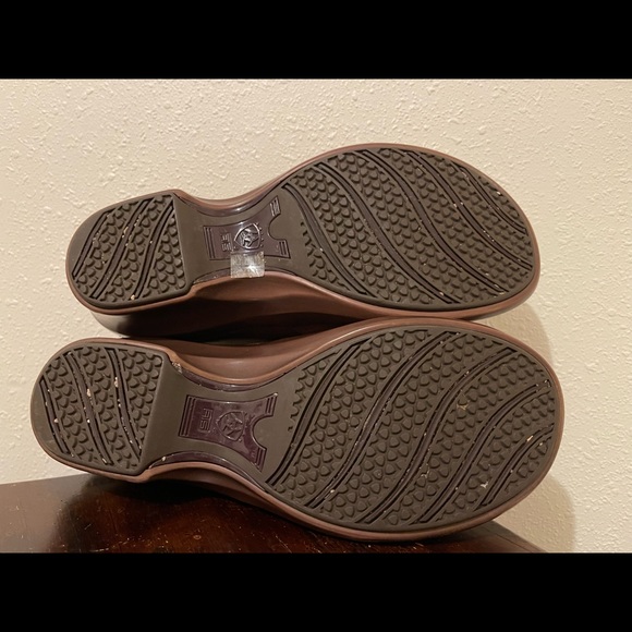 Ariat ATS Womens Brown Leather Clog Slip On Shoes Size 8.5 C 5720117 - Picture 12 of 12